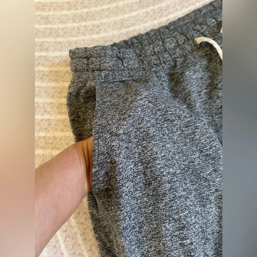 Vuori Ponto Performance Pants Mens XXL Gray Heather Stretch Soft Sport Gym